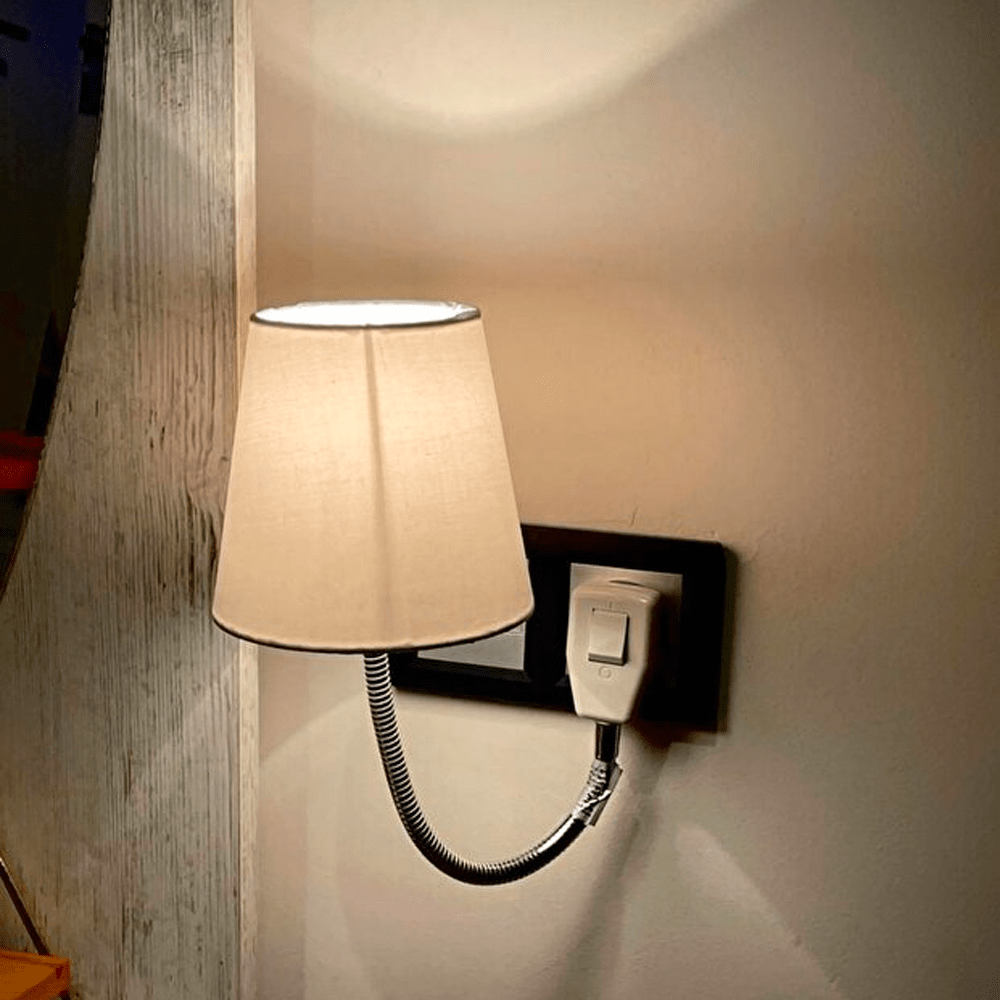 Lampe Murale Flexible avec Prise Intégrée
